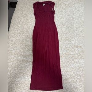Windsor Burgundy Square Neck Bodycon Dress